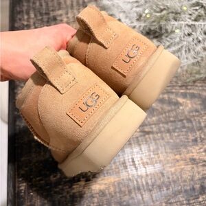 UGG Classic Ultra Mini -Sand Size 8